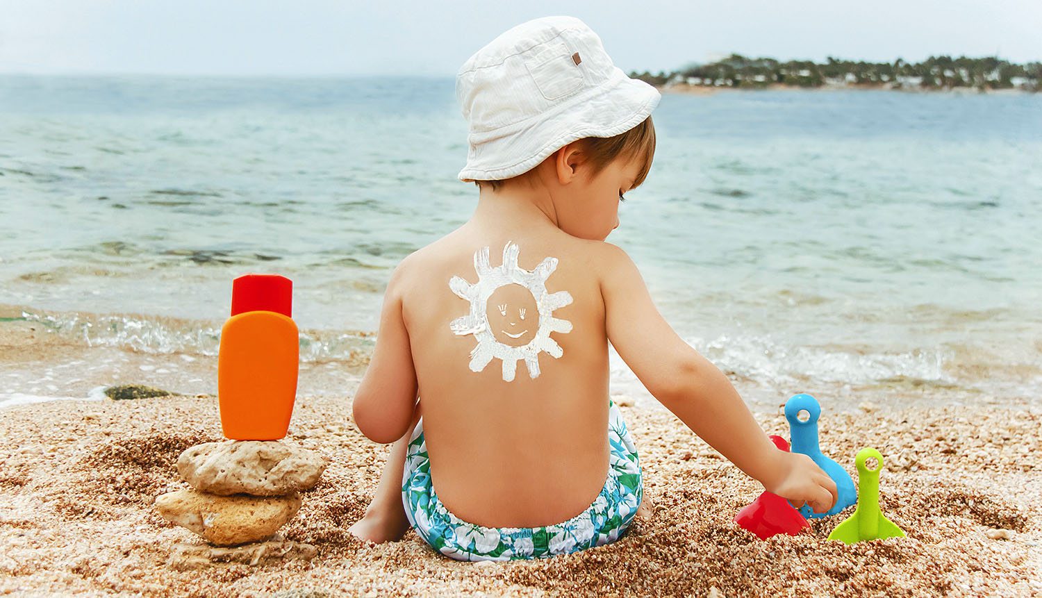 La importancia del protector solar desde pequeños