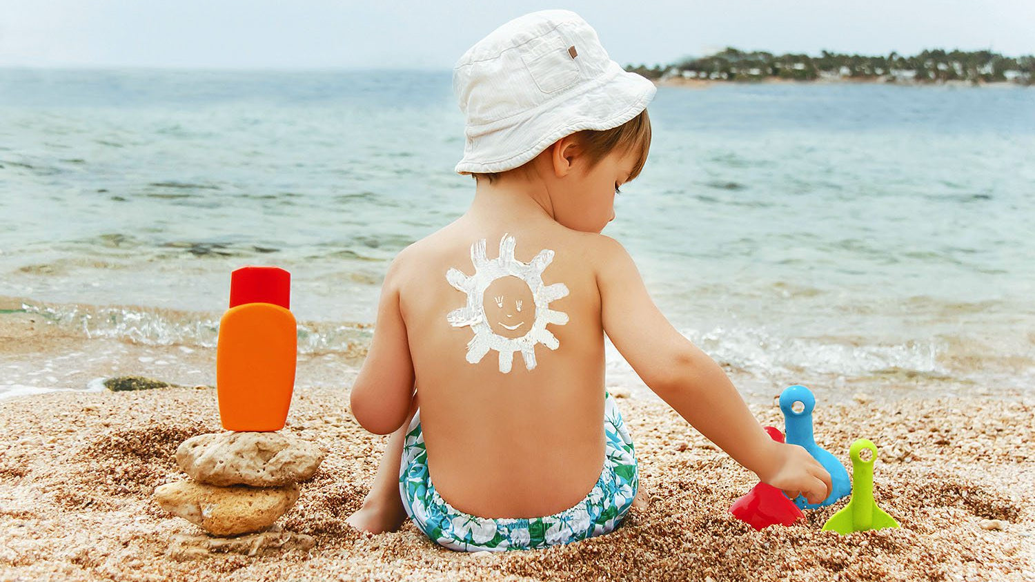 La importancia del protector solar desde pequeños